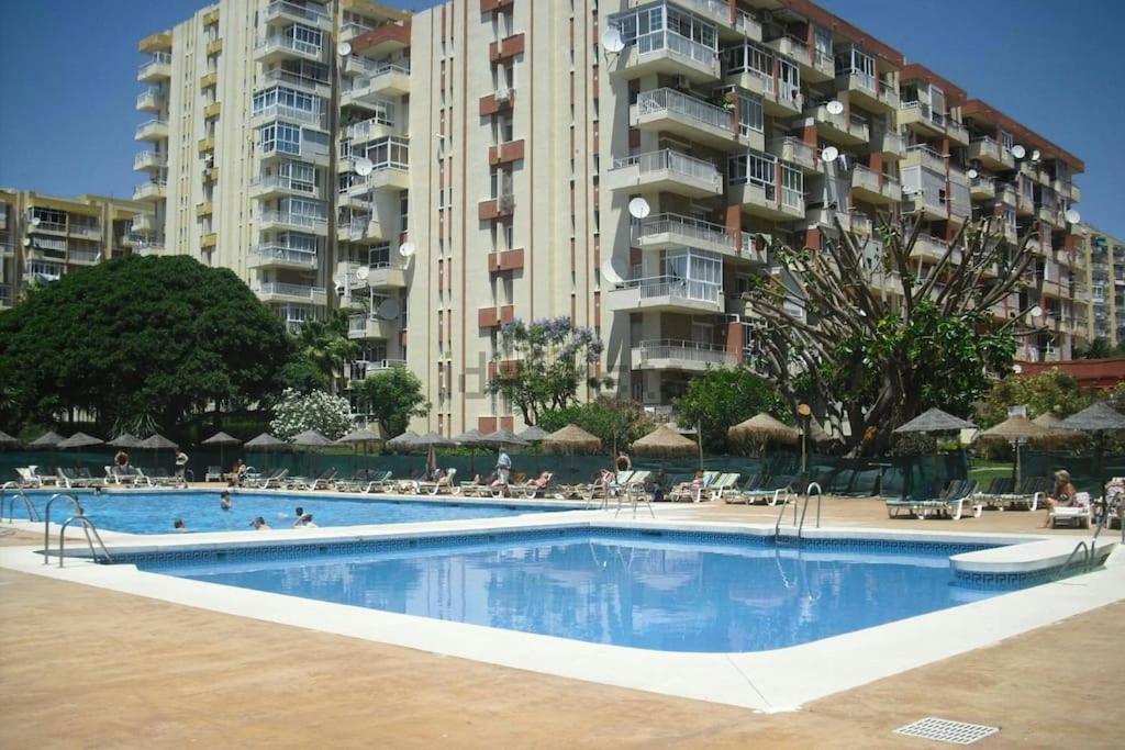Aguila Apartamento Con Vistas Беналмадена Екстериор снимка